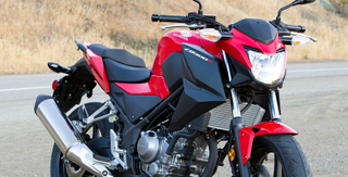 Illustration for article titled The Ten Best Motorcycles For A Beginner